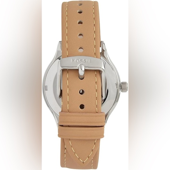 Fossil Watch - Picture 3 of 8